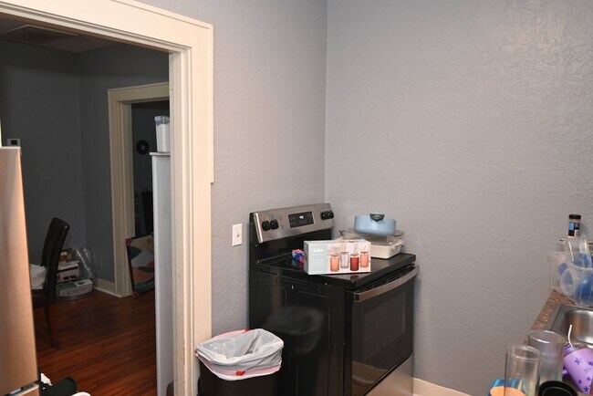 Building Photo - 2173 Ave J