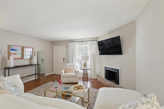 Building Photo - 3212 Daniel Ave