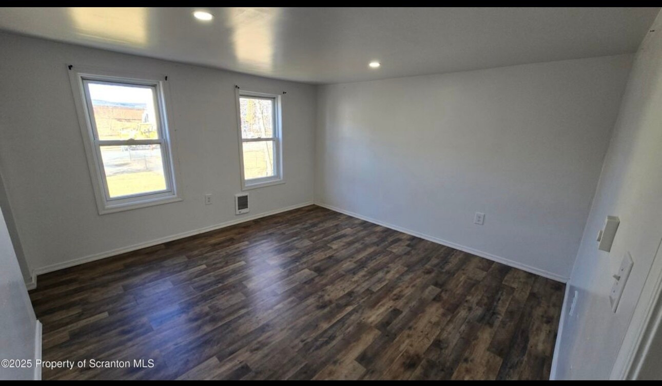 Building Photo - 1119 Prospect Ave