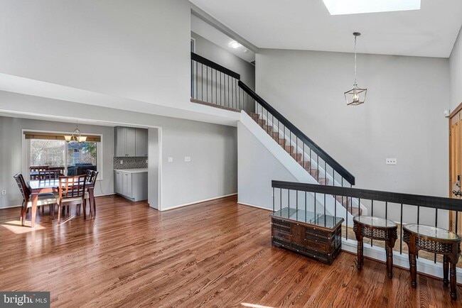 Building Photo - 1016 Trinity Gate St