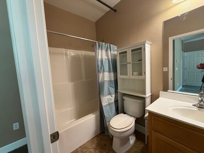 Building Photo - 3122 Mowbray Way