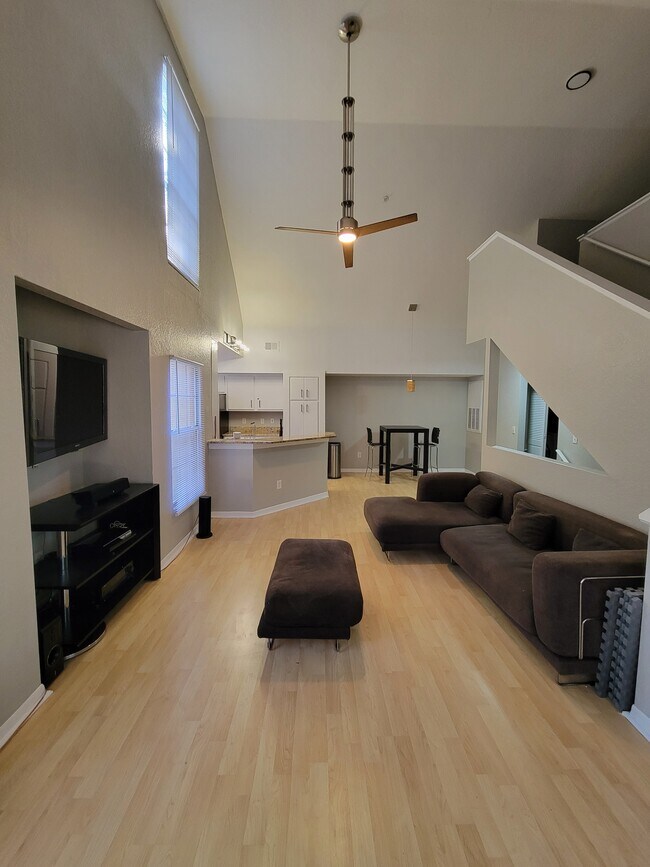 Building Photo - The Condo