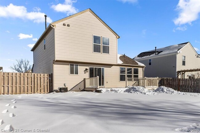 Building Photo - 7164 Richmond Dr