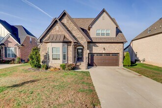 Building Photo - Custom Build in Sango.  Wow Factor