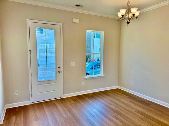 Building Photo - Discover Coastal Living at Its Finest in Marketview, Market Common – Now Leasing!