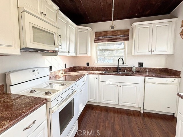 Building Photo - 5902 N Orangecrest Ave