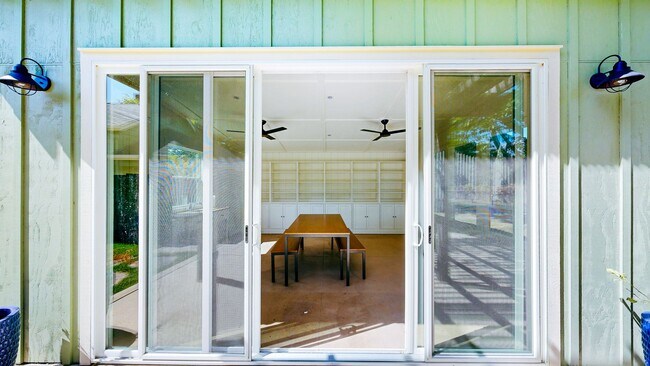 Building Photo - Country Charm Meets Vineyard Views! Two Bedroom Two bath with room to relax!