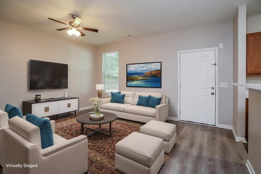 Building Photo - 210 Oconee Way