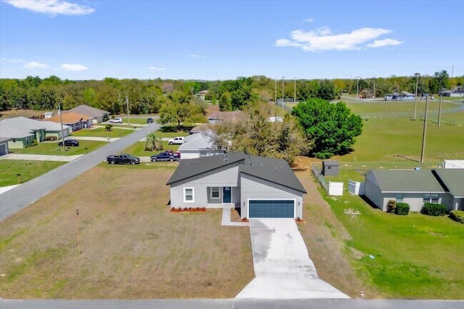 Building Photo - 4795 SW 142nd Place Rd