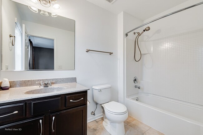 Building Photo - 315 Saunders Cir