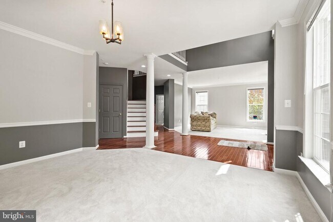 Building Photo - 12310 Houndwood Way