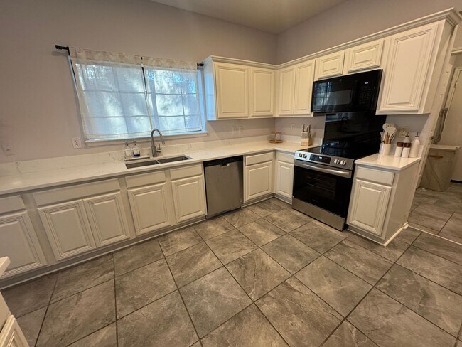 Building Photo - GATED COMMUNITY  |  STONE OAK  |  4 BEDROO...