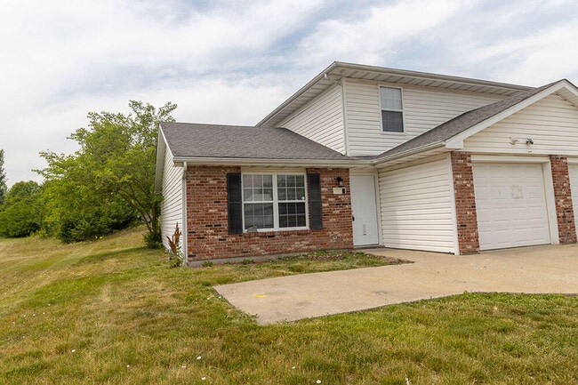 Building Photo - 4305 Derby Ridge Dr