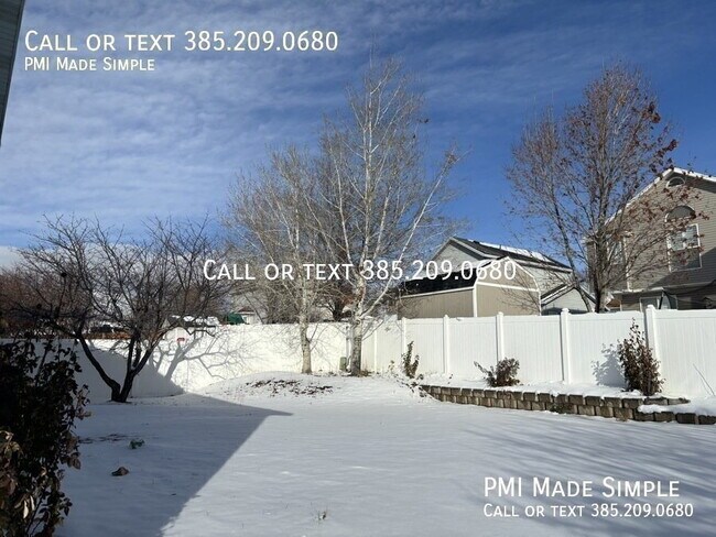 Building Photo - 2296 N 790 W St