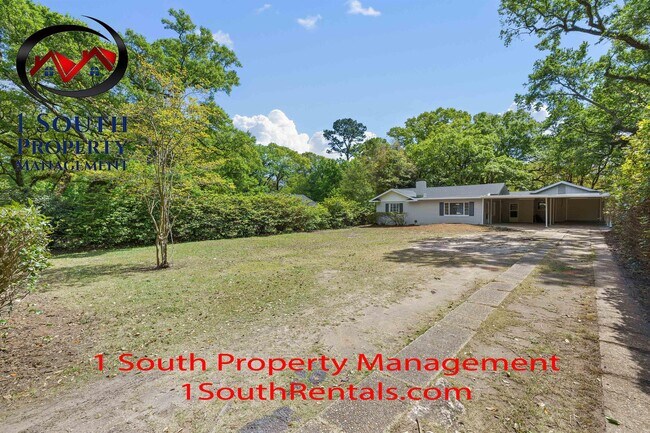 Building Photo - 3875 Hawthorne Dr