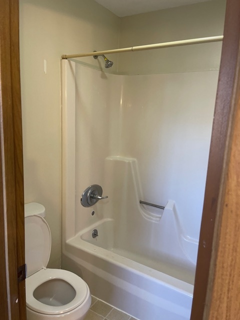 Bathroom 2 - 260 Grantwood Dr