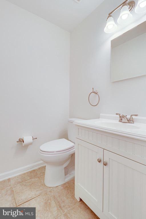 Building Photo - 4809 Tabard Pl