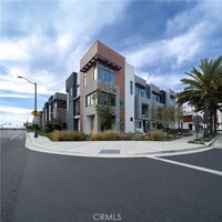 Building Photo - 430 Transport
