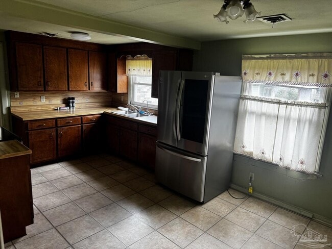 Building Photo - 119 Lenox Pkwy