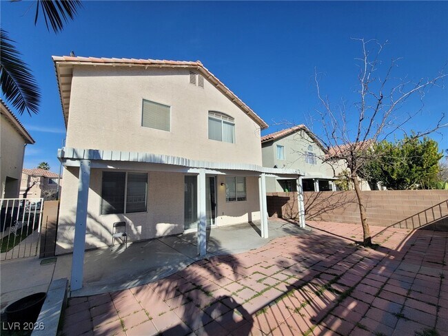 Building Photo - 9497 Rainfall Ave