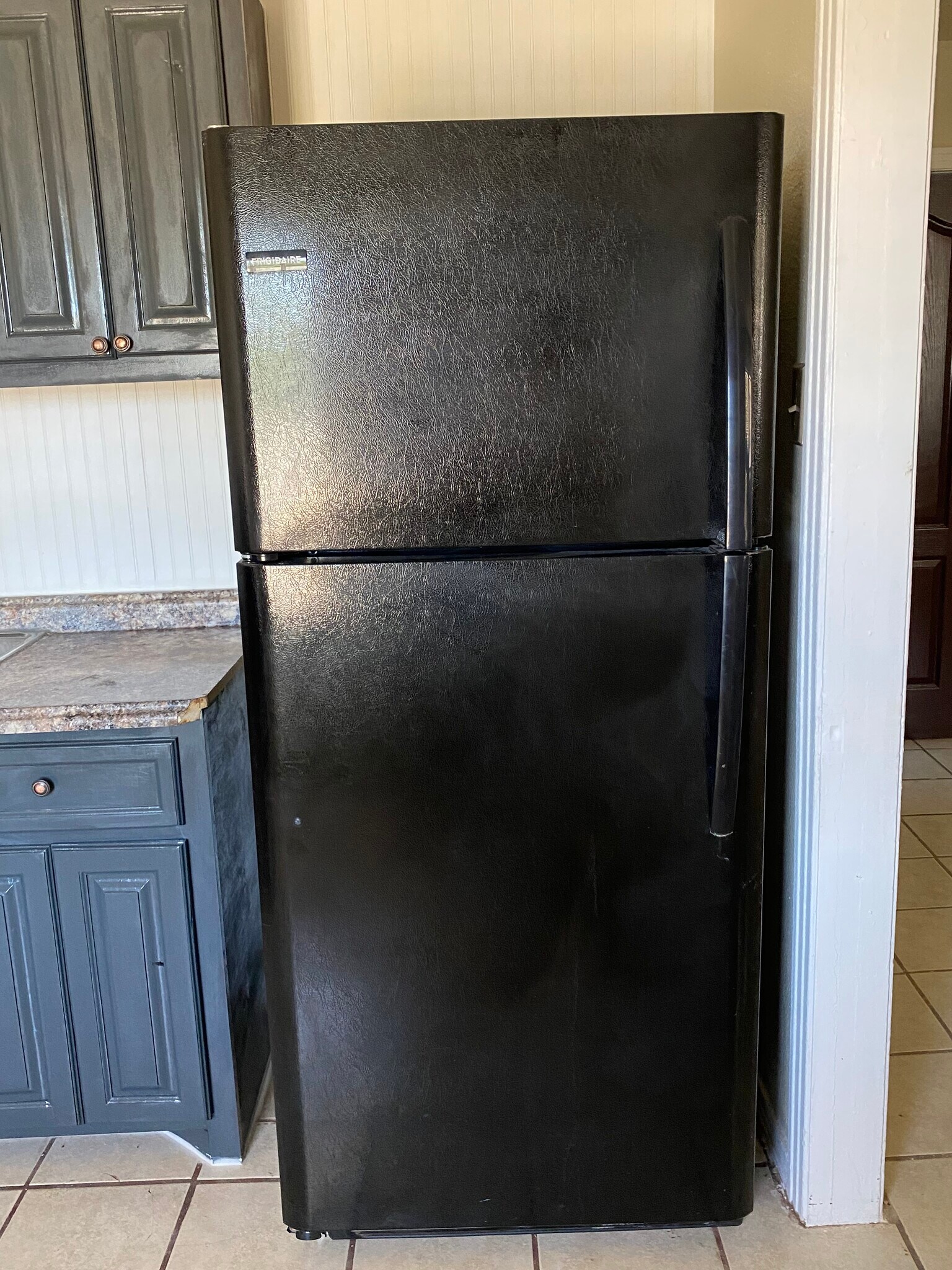 Building Photo - 306 E 31st St