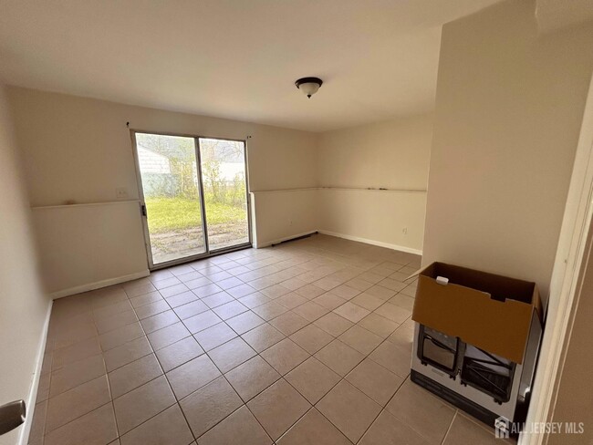 Building Photo - 74 Washington Ave