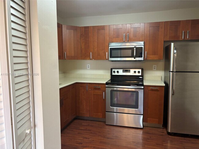 Building Photo - 10421 Mahogany Key Cir