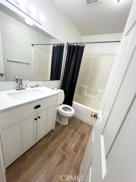 Building Photo - 17561 Electra Dr