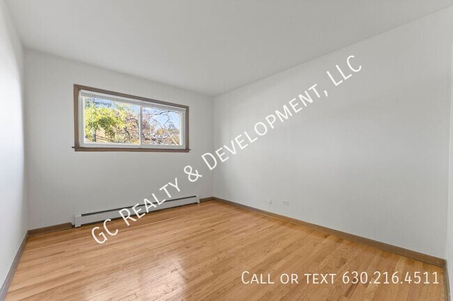 Building Photo - 515-525 N Highview Ave-515-103