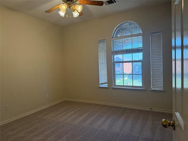Building Photo - 1438 Kingsley Dr
