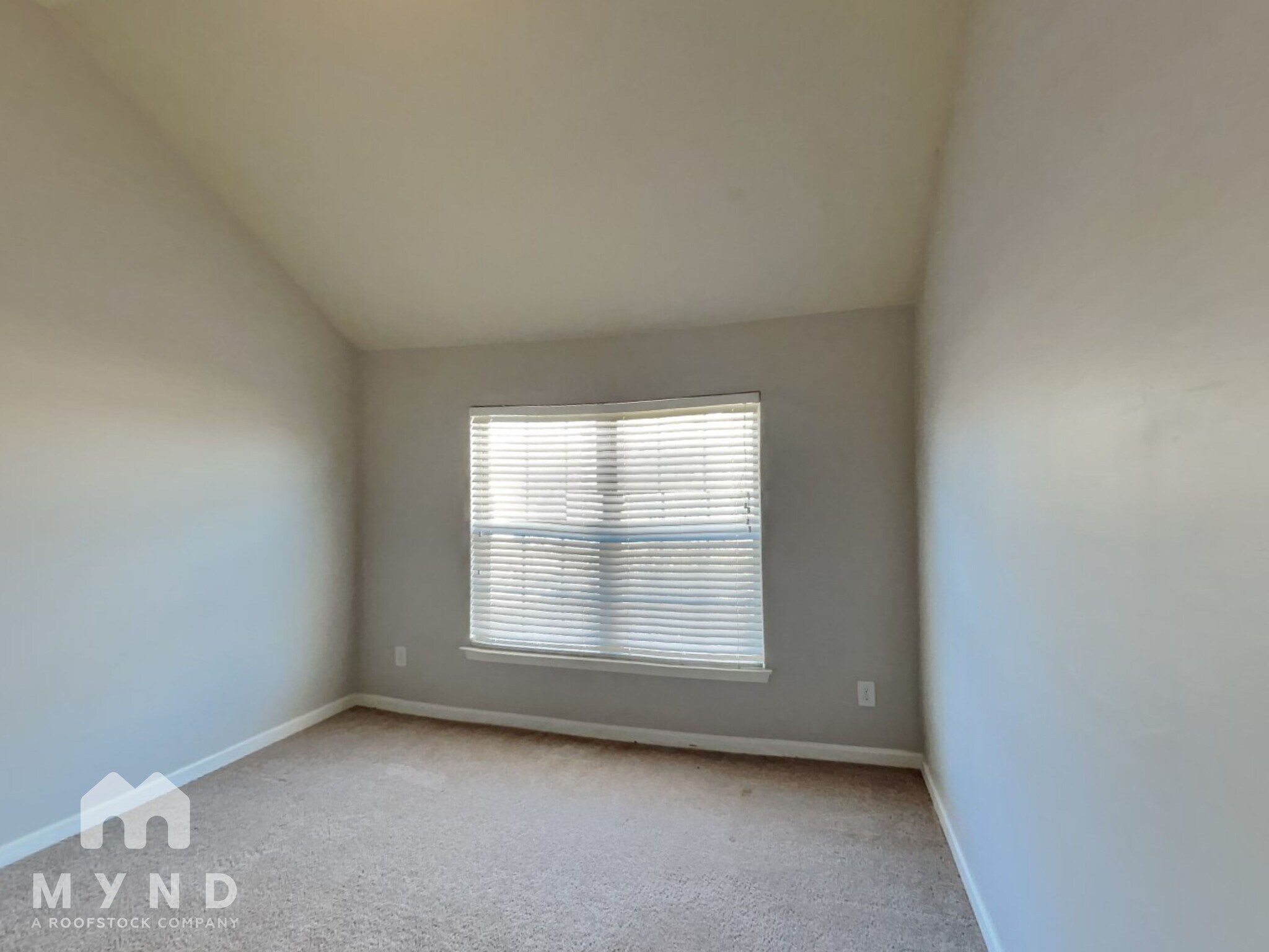 Building Photo - 1576 Pressley Ln