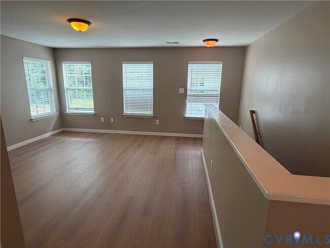 Building Photo - 7319 Vicenzo Dr