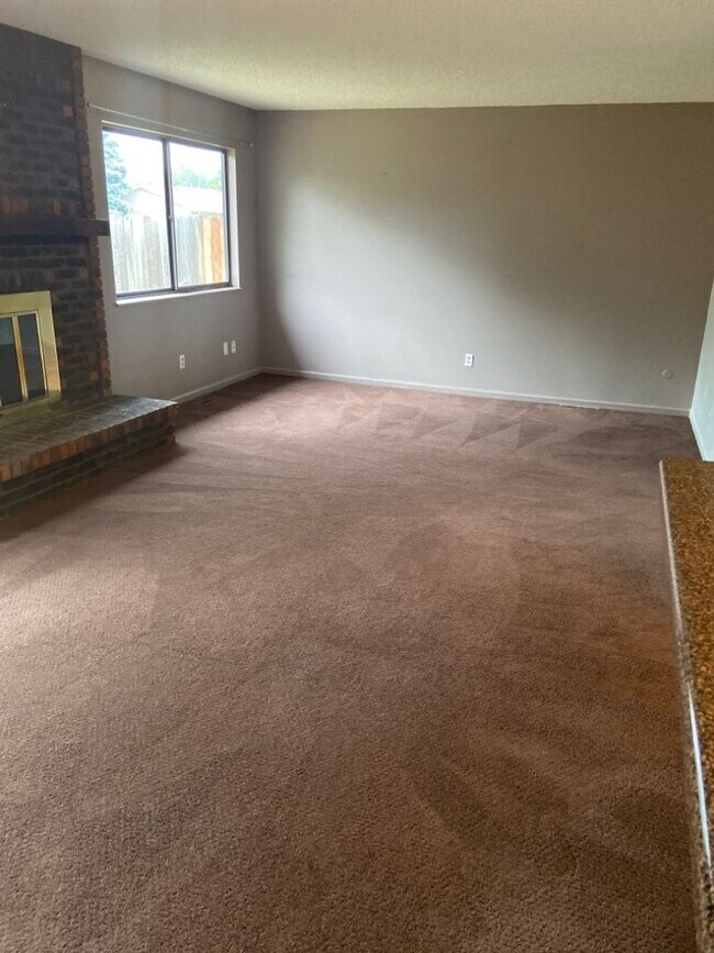 Building Photo - 2930 Rams Ln