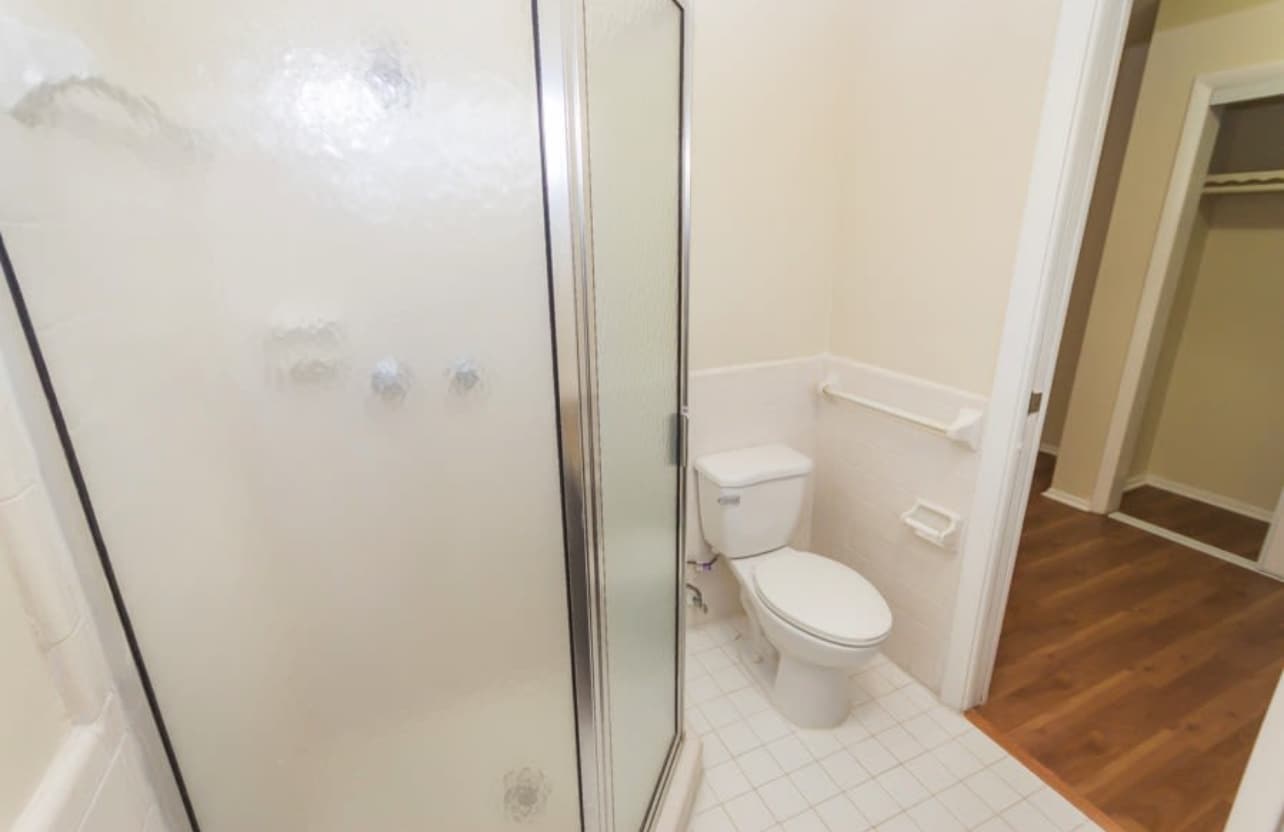 Building Photo - 4986 NW 39th St