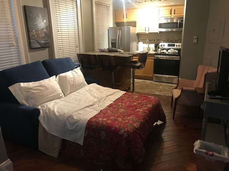 Building Photo - 1822 15th St NW