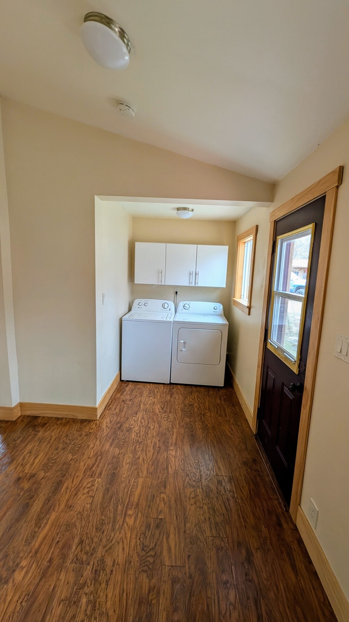 Washer/Dryer - 7850 Co Rd 203