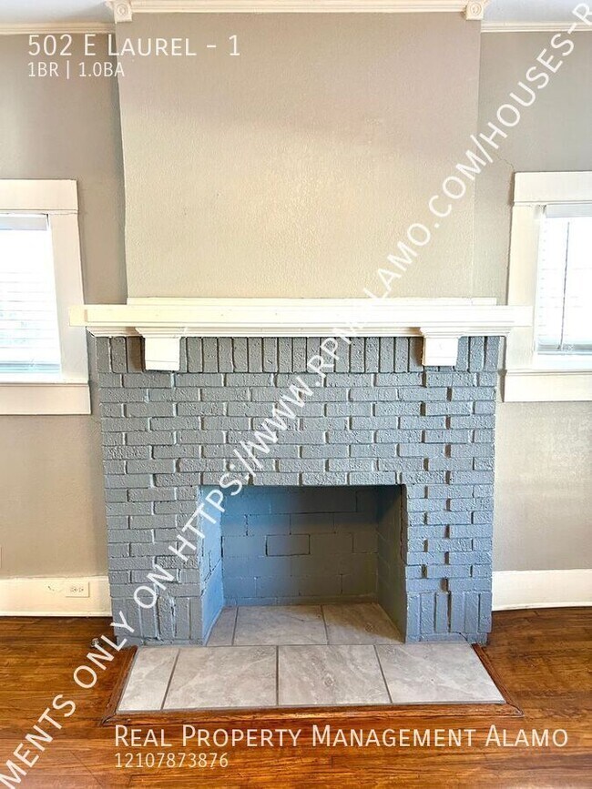 Building Photo - 502 E Laurel-1