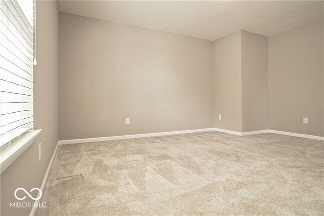 Building Photo - 8709 Rowling Way