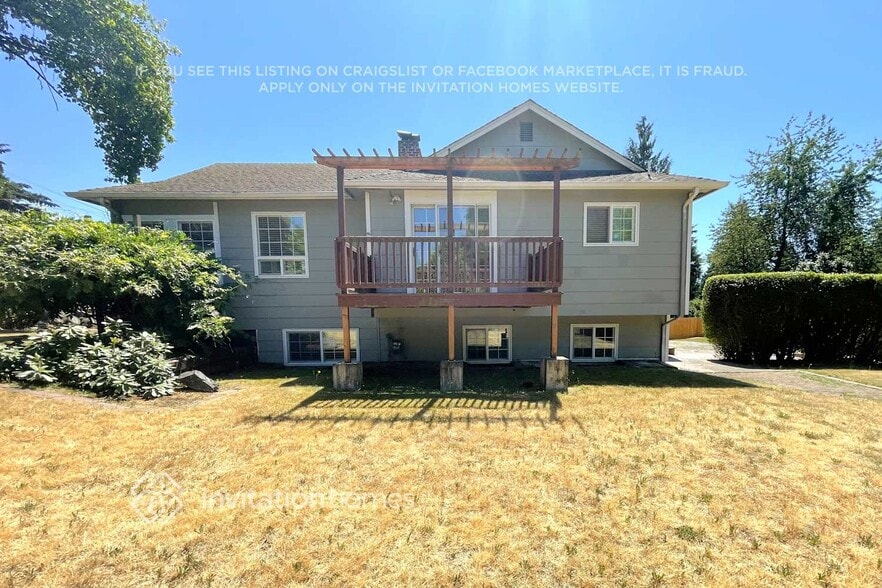 Building Photo - 19401 8th Ave S