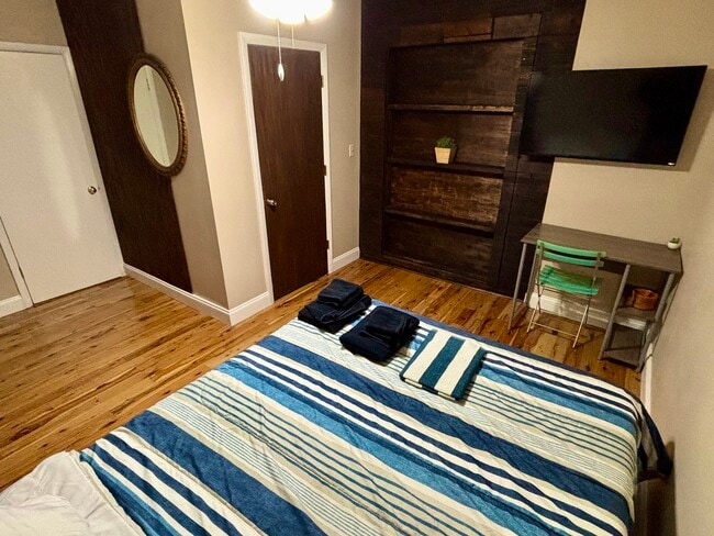 Building Photo - 12235 Mallory Dr