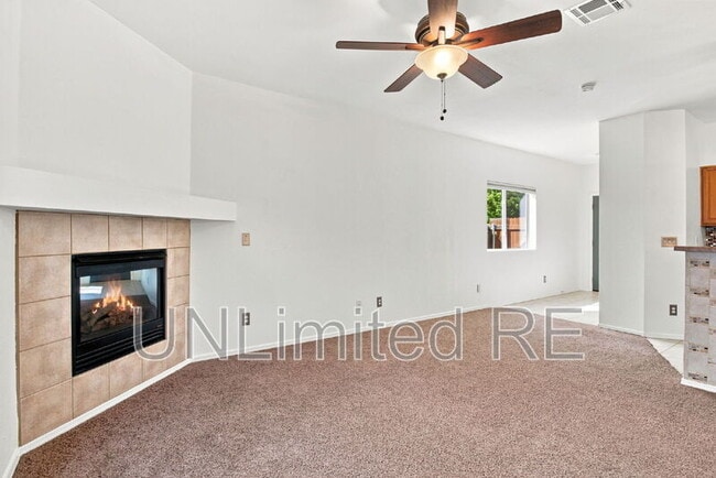 Building Photo - 9132 W Arden Ln