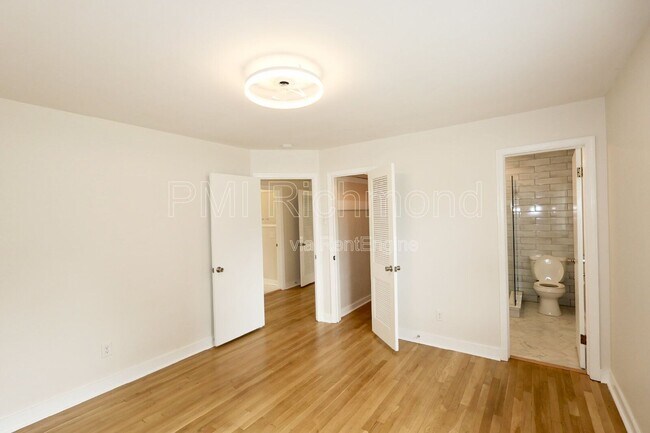 Building Photo - 5913 Osoge Rd