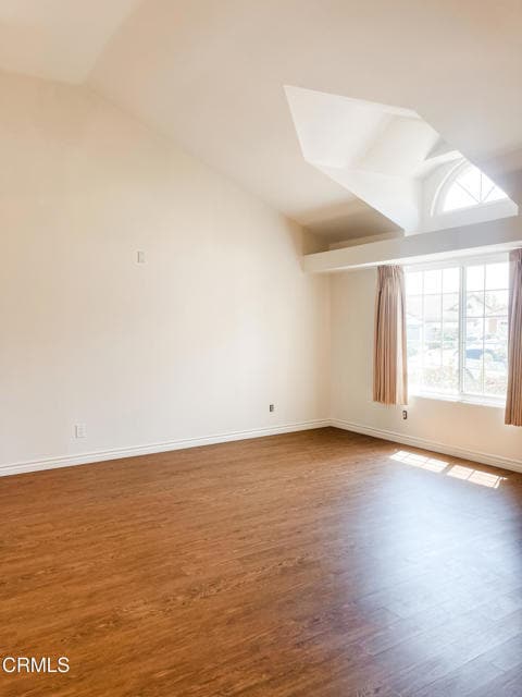 Building Photo - 1556 Via La Silva
