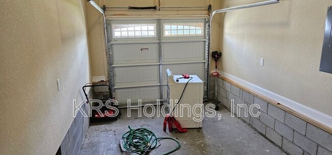 Building Photo - 1002 Carolina St