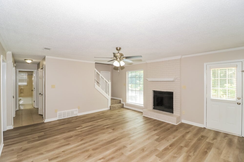 Building Photo - 5859 Pepper Crossing