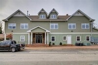 Building Photo - 5720a Old Sunrise Hwy