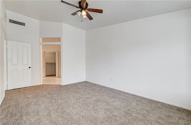 Building Photo - 4040 Castle Cove Dr