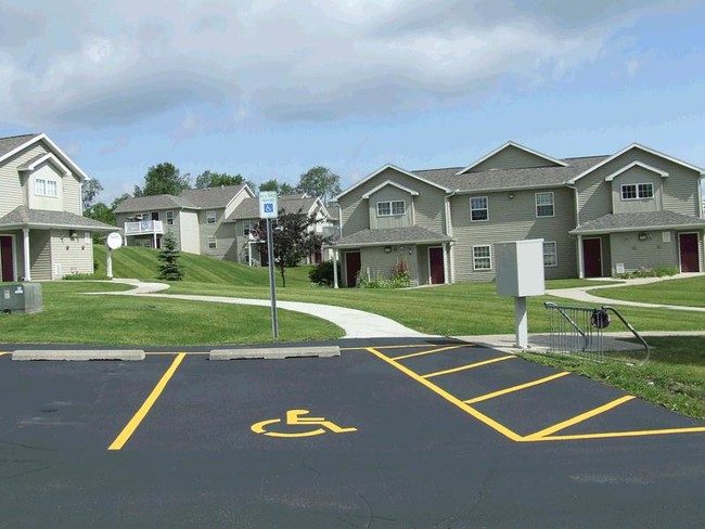 Primary Photo - Linderman Creek II Apartments