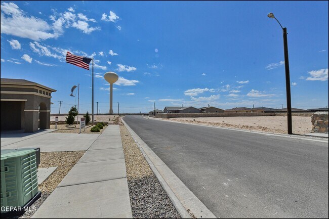 Building Photo - 952 Orangetip Dr