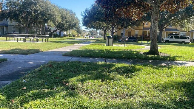 Building Photo - 13208 Silver Strand Falls Dr
